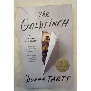 The Goldfinch by Donna Tartt - White and Gold Cover